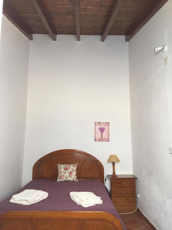 ヴィラ・ド・ビスポ Alojamento Casa Rosaヴィラ エクステリア 写真