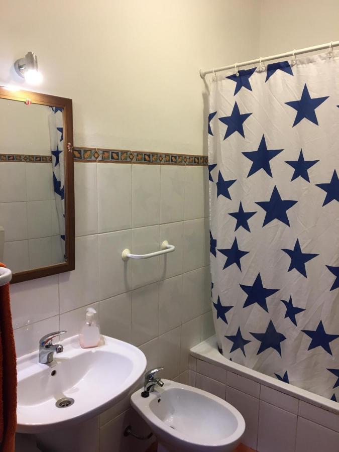 ヴィラ・ド・ビスポ Alojamento Casa Rosaヴィラ エクステリア 写真